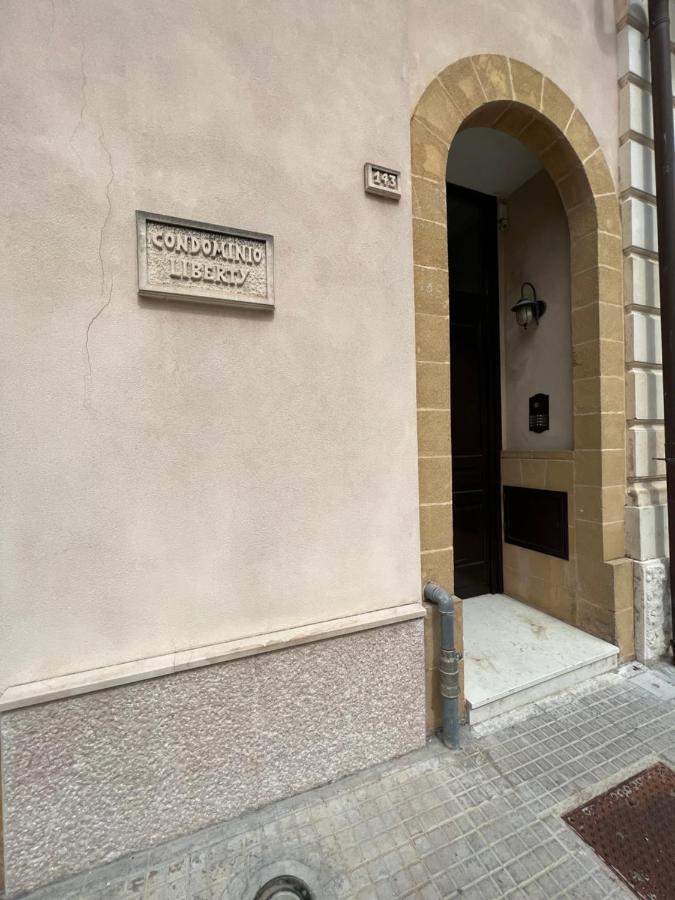 La Casa Di Nina Διαμέρισμα Μπρίντιζι Εξωτερικό φωτογραφία